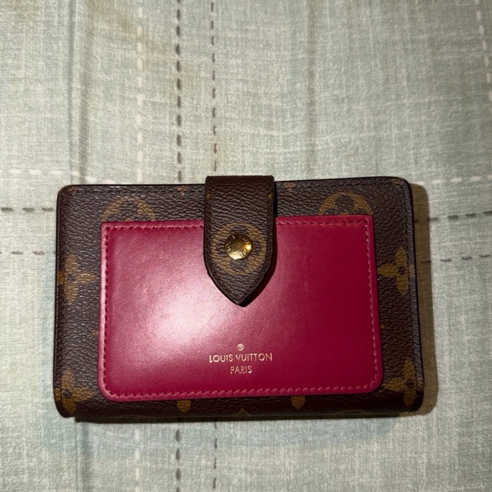 LV Juliette Wallet